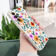 Load image into Gallery viewer, Floral Liquid Silicone Flower Case For Samsung Galaxy
